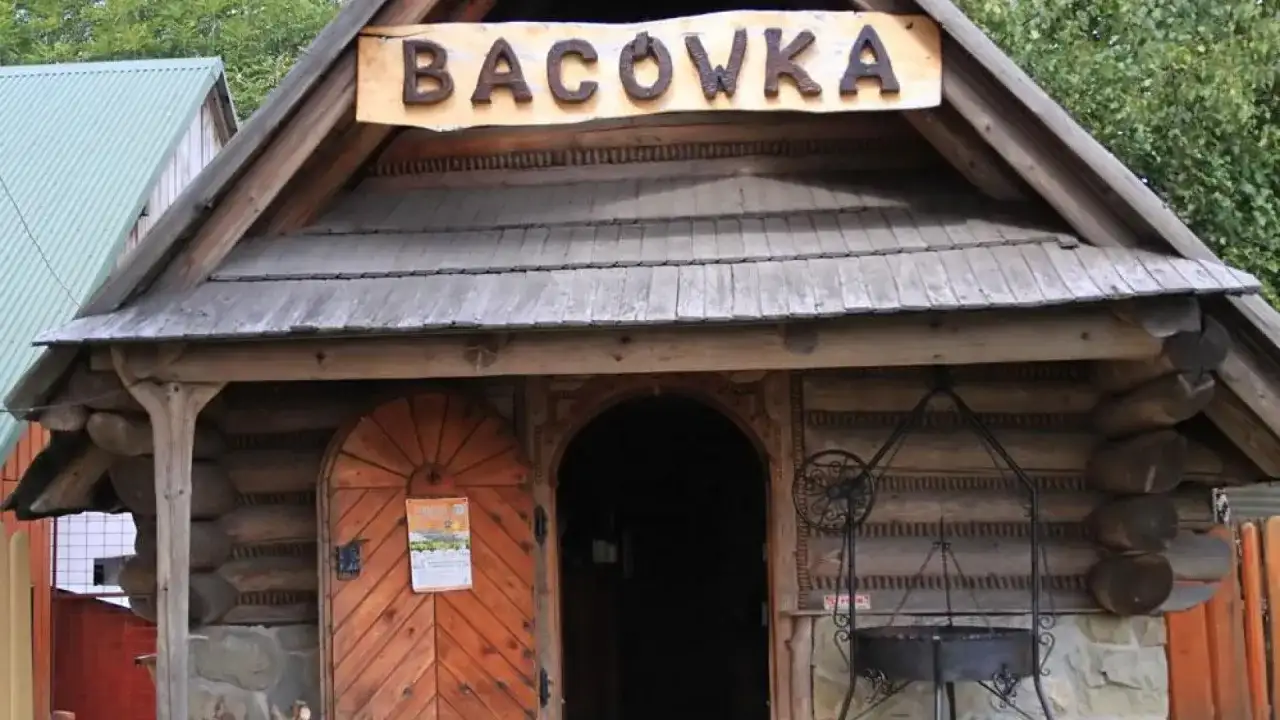 Bacówka u Malorza: lokalizacja, oscypki i atrakcje w okolicy