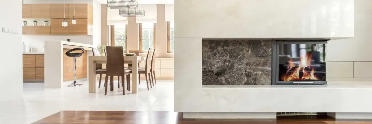 Ile kosztuje szyba do kominka? Poznaj ceny i ważne czynniki