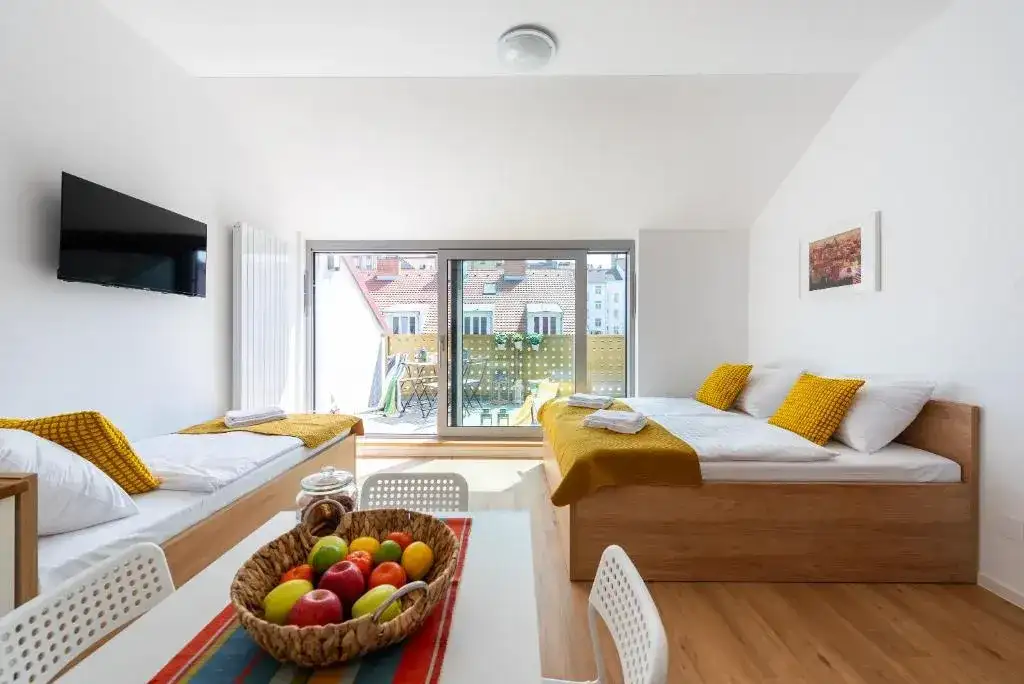 Hotele w Pradze, gdzie mówią po polsku – komfortowy pobyt dla Polaków