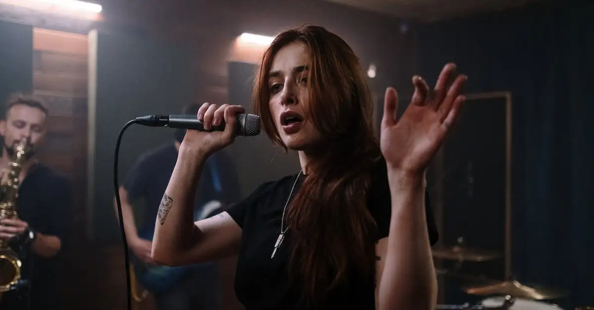 Higiena strun głosowych - jak dbać o głos mówiąc i śpiewając?