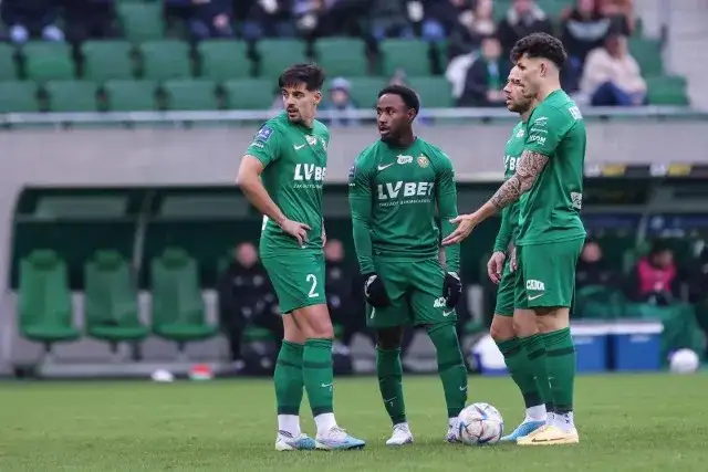 Zarobki piłkarzy Śląska Wrocław: od 16 tys. do 160 tys. miesięcznie