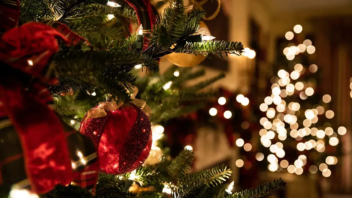 Jak łatwo zrobić tło świąteczne do zdjęć w domu - poradnik krok po kroku