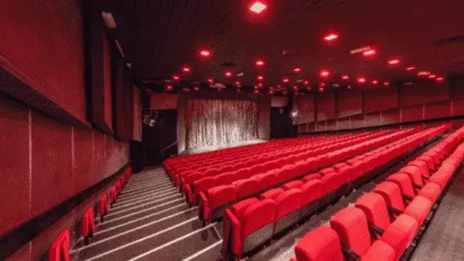 Teatr NOT Gdańsk repertuar – aktualne spektakle i bilety na wydarzenia