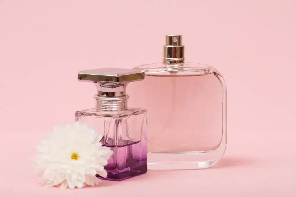 Do czego służy woda toaletowa? Odkryj jej tajemnice i zastosowanie