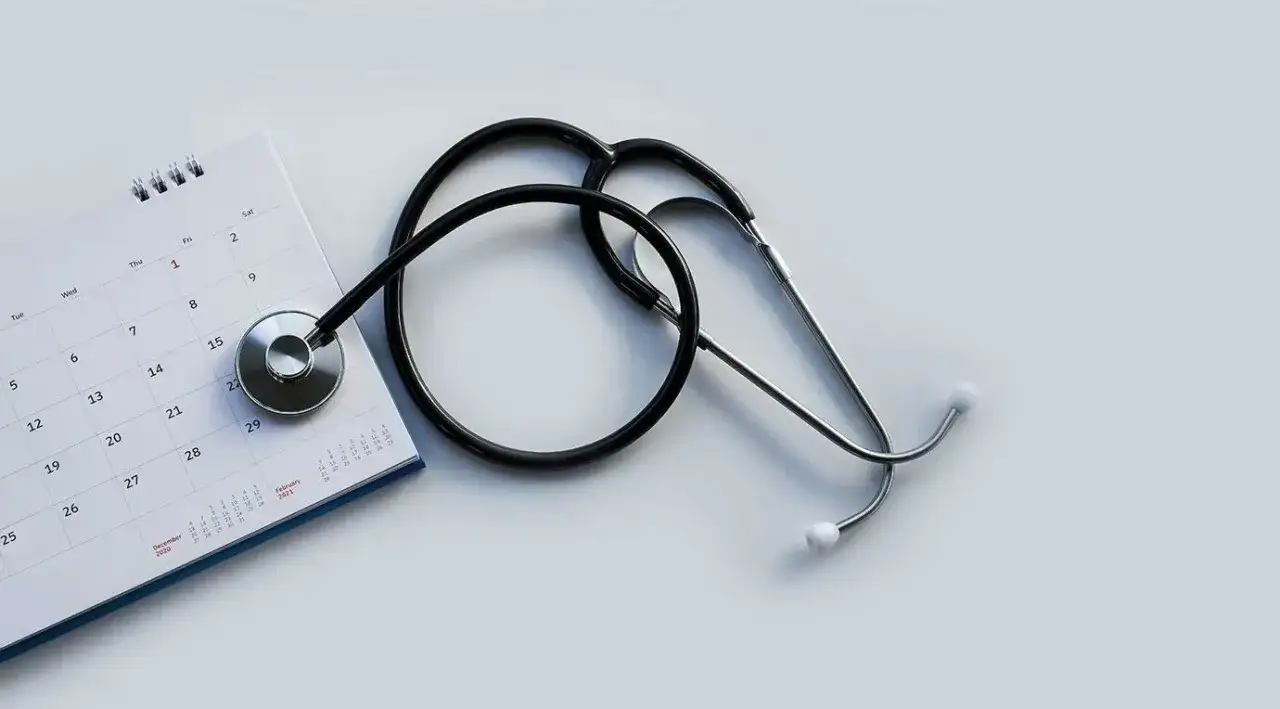 Jakie badania kontrolne są niezbędne dla zdrowia i ich częstotliwość