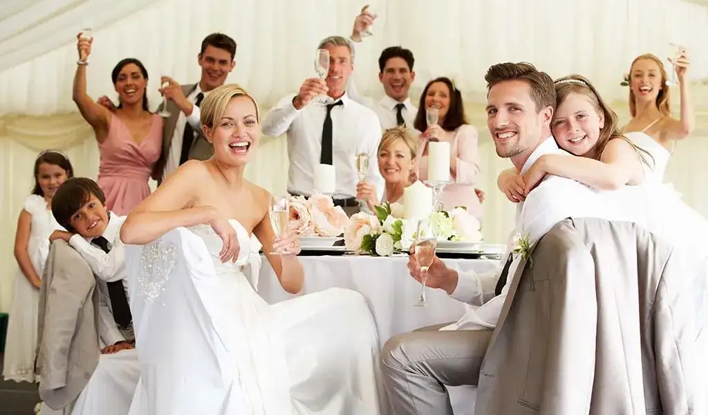 Jak dobrze bawić się samemu na weselu i cieszyć się każdą chwilą