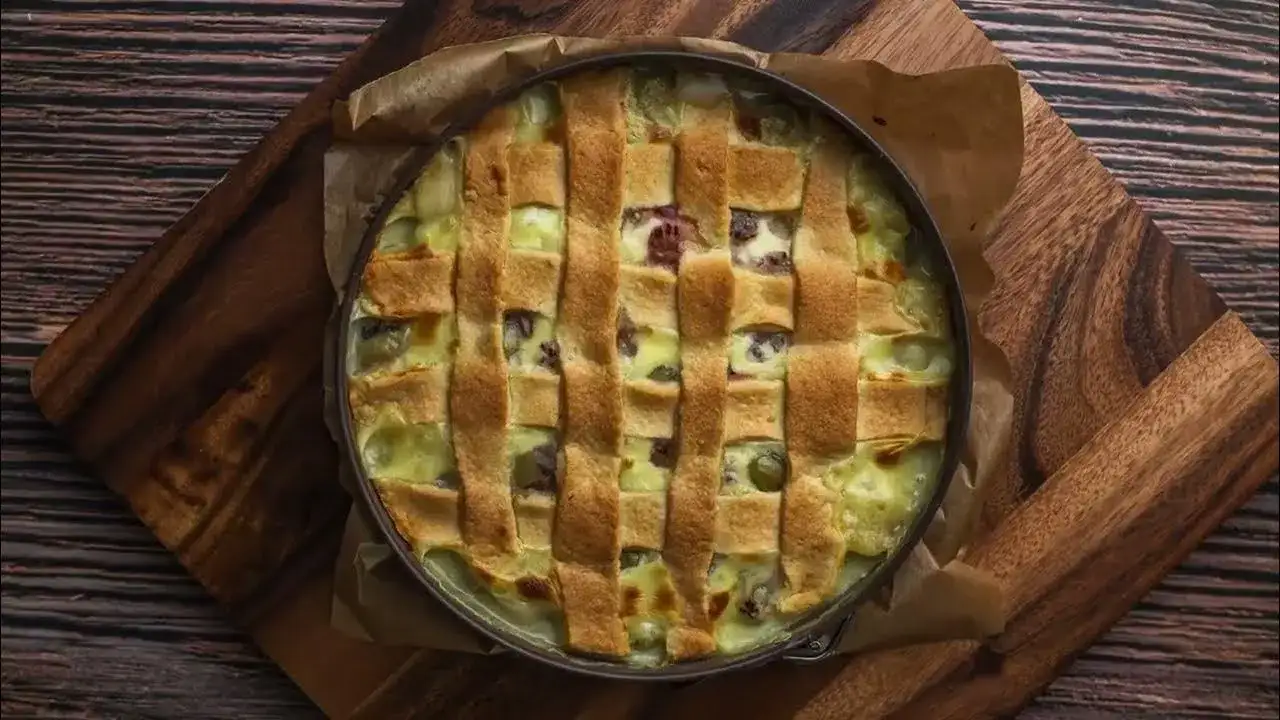 Hit w pół godziny - szybkie ciasto z agrestem i budyniem na deser