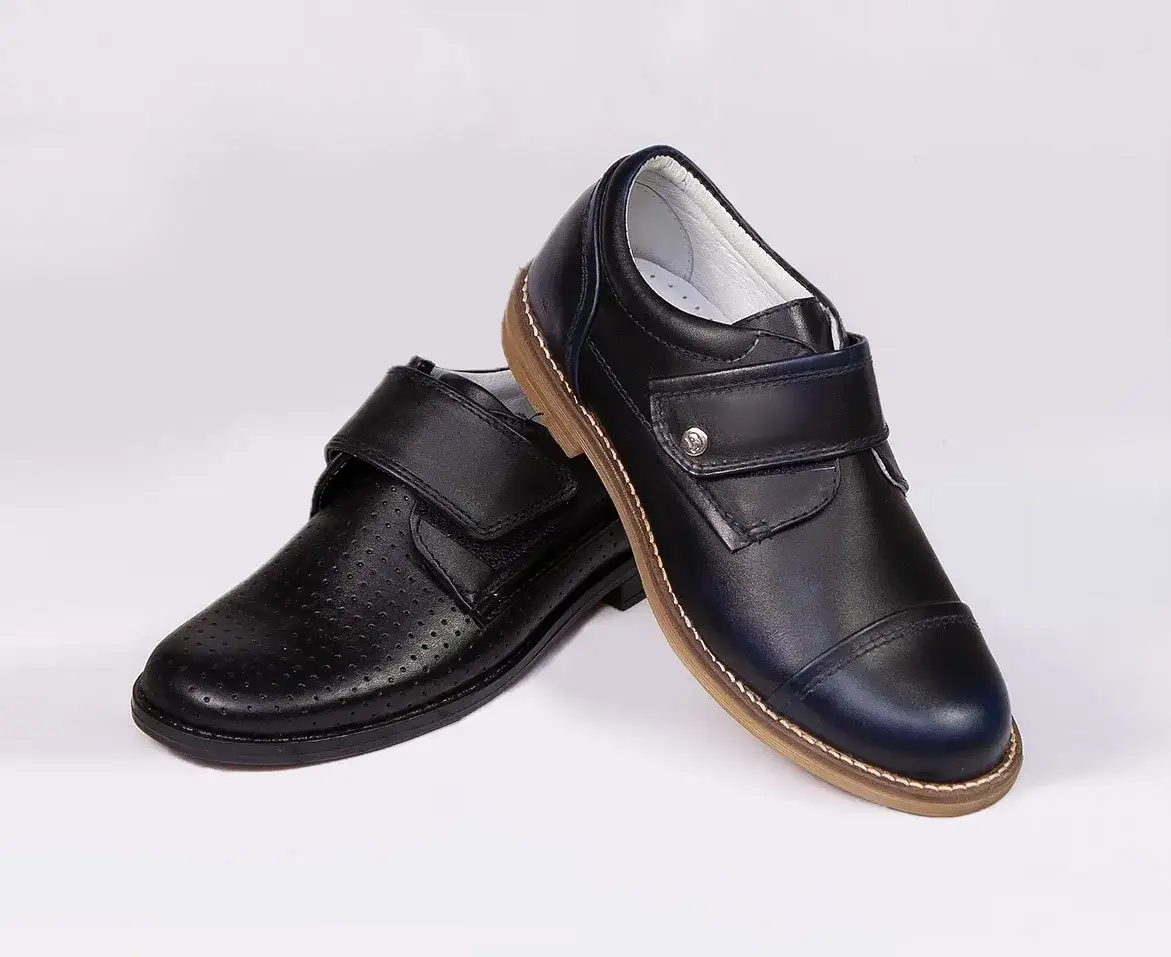 Idealne buty komunijne dla chłopca? Komfort i styl bez otarć