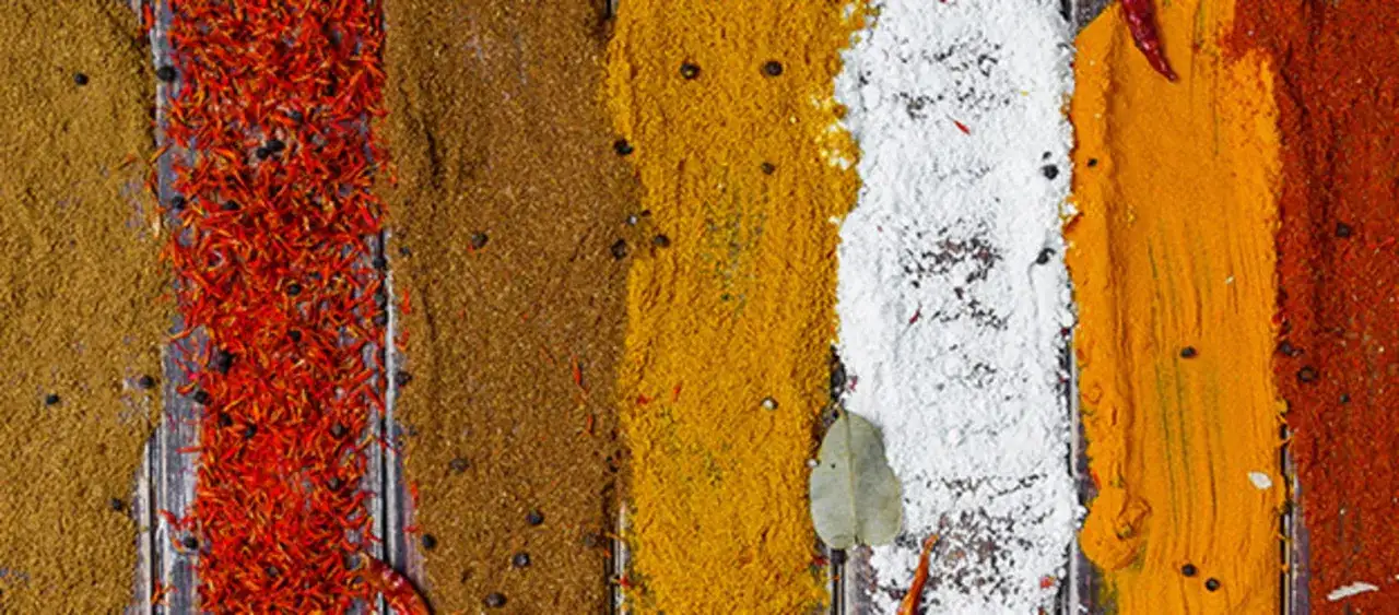 Czy przyprawy są zdrowe? Odkryj ich niesamowite korzyści zdrowotne