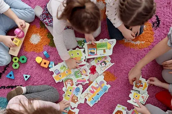 Integracja sensoryczna: Jak rozpoznać i wspierać rozwój dziecka?