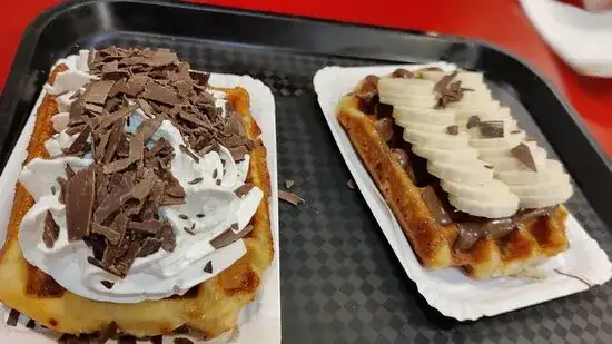 Los churros & waffle en Bruselas: Deliciosos sabores y horarios flexibles