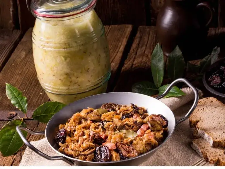 Przechowywanie bigosu w słoikach na zimę: czy to zdrowa opcja