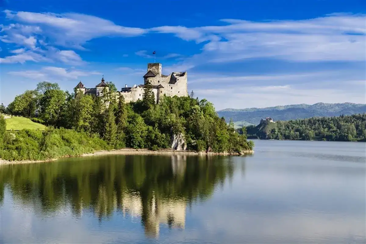 Trasa rowerowa wzdłuż Dunajca - odkryj piękno i atrakcje szlaku