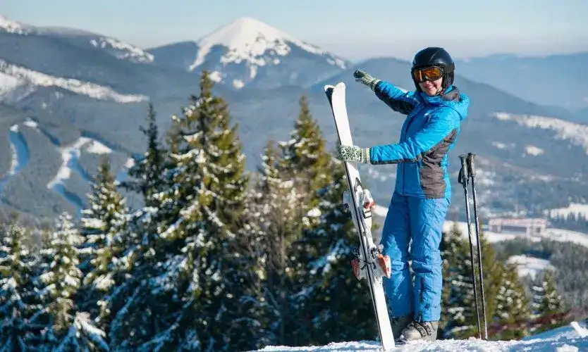 Najlepsze legginsy na narty – jak wybrać idealne, by uniknąć zimna i dyskomfortu?