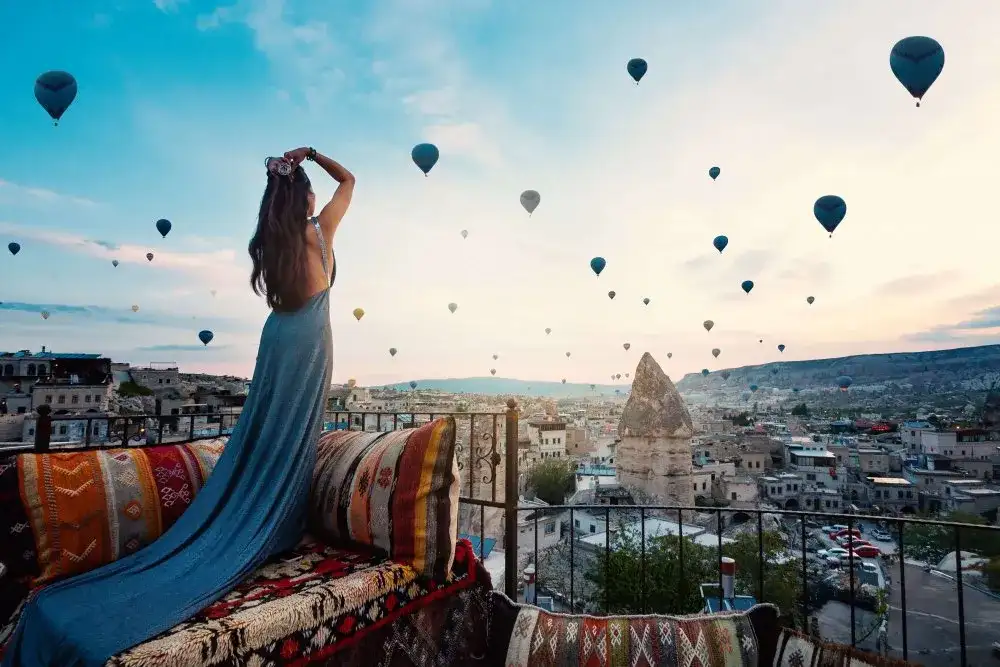 Co spakować na wakacje do Turcji? Kompletna checklista eksperta!