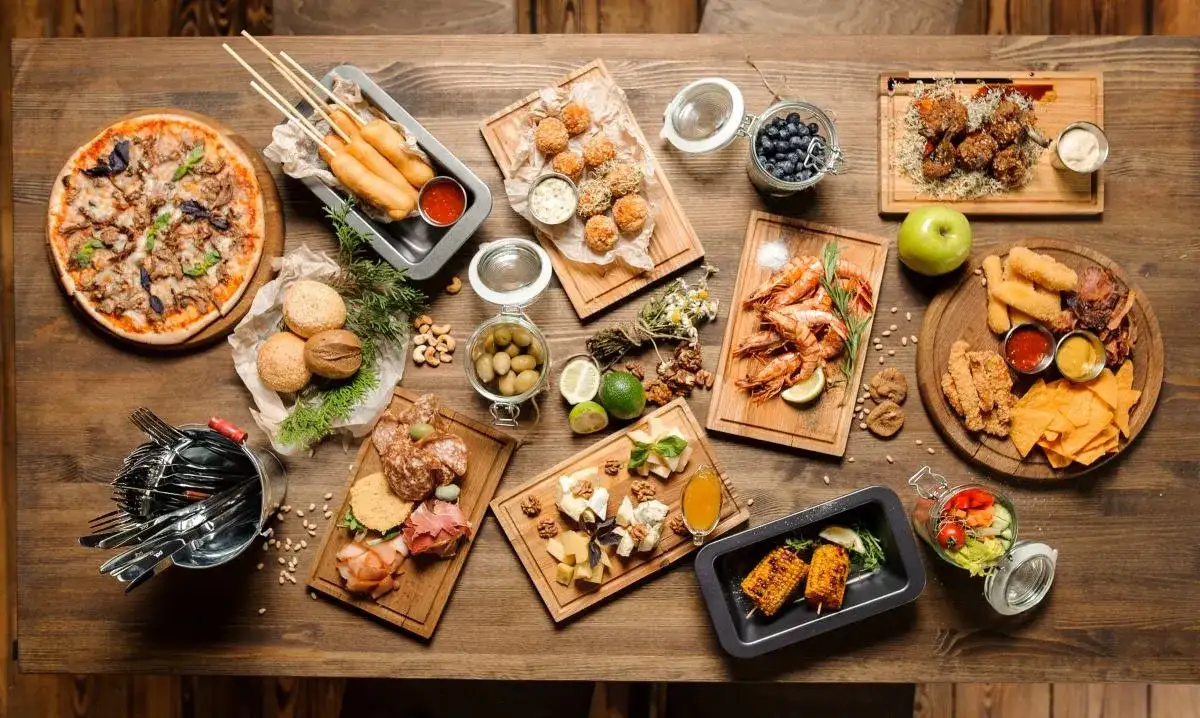 Czym zaskoczyć gości na obiad? Oryginalne pomysły na dania