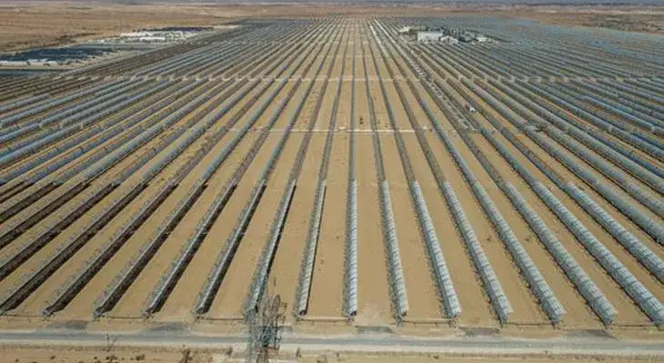 Elektrownia słoneczna Ashalim: klucz do energii odnawialnej w Izraelu