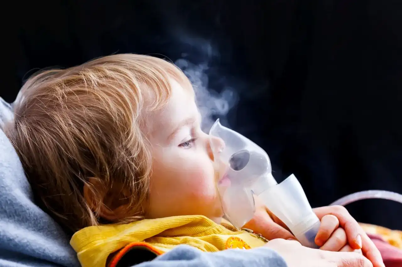 Jak zrobić inhalacje z soli fizjologicznej niemowlakowi bez stresu