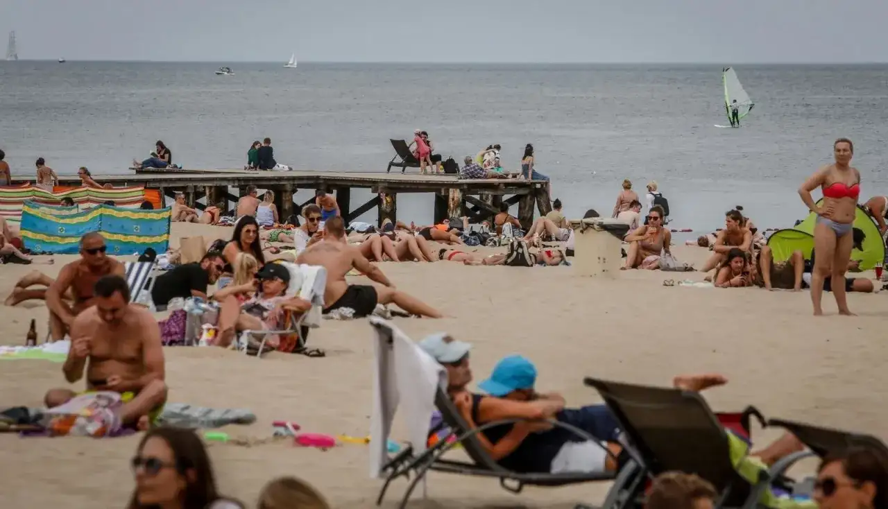 Kiedy będzie ładna pogoda nad morzem? Sprawdź najlepszy czas na wyjazd!
