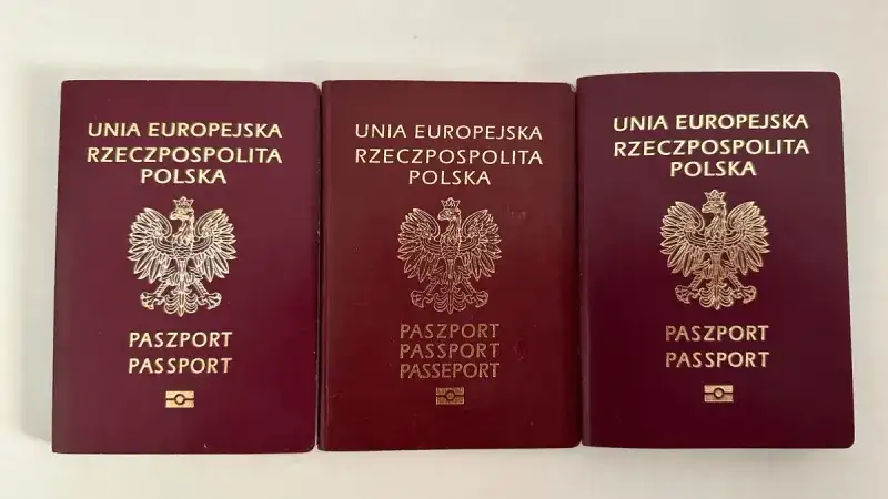 Czy można odebrać paszport za kogoś? Warunki i dokumenty potrzebne