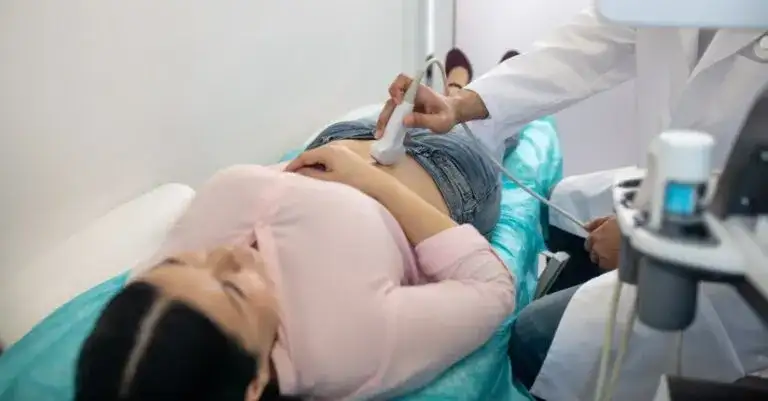 Co ile do ginekologa? Jak często dbać o swoje zdrowie intymne?