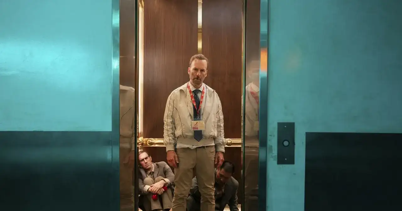 Nikt 2 - Zaskakujące zwroty akcji i tajemnice przeszłości w filmie