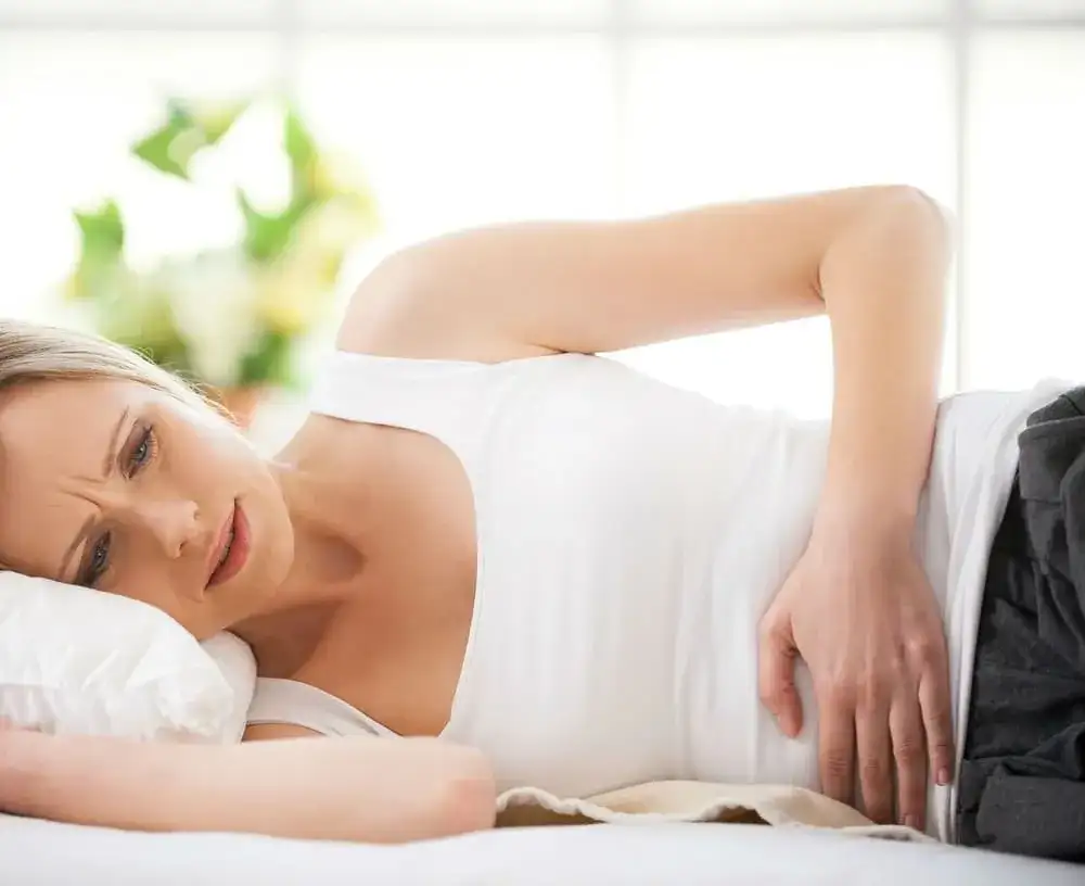 Dlaczego po stosunku boli brzuch? 5 częstych przyczyn i rozwiązania