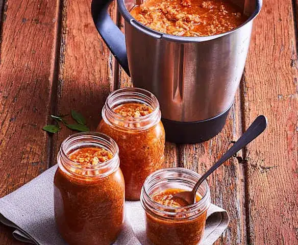 Czy można zamrozić sos z mięsem? Odkryj bezpieczne metody mrożenia