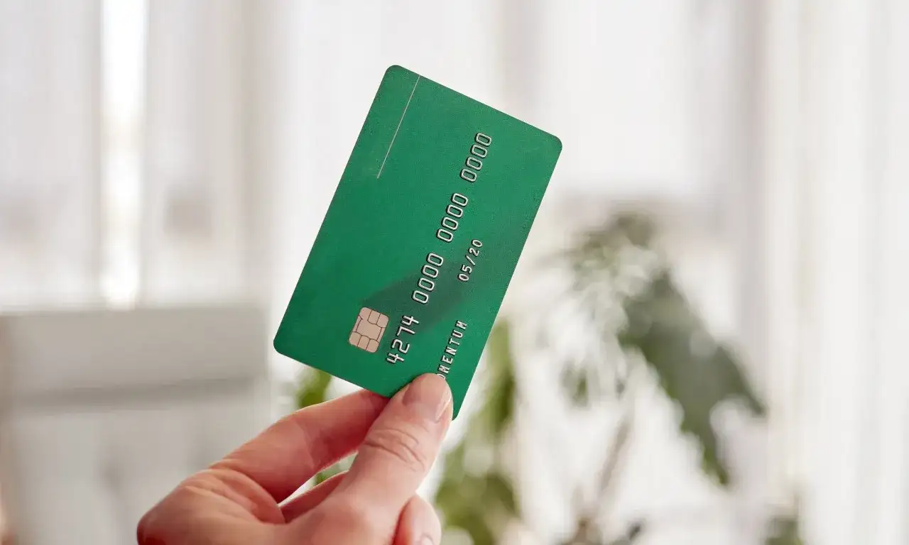 Jak spłacić kredyt odnawialny w mBanku i uniknąć dodatkowych kosztów