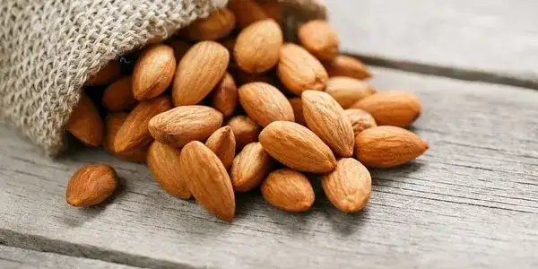 Czy migdały są zdrowe? Poznaj 7 zaskakujących korzyści dla Twojego zdrowia
