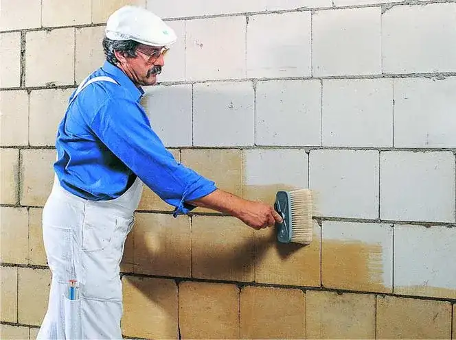 Jak wykonać tynk gipsowy maszynowy bez błędów i z łatwością