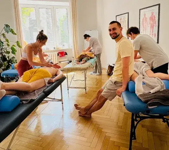 Czy po kursie masażu można otworzyć gabinet? Sprawdź wymagania!