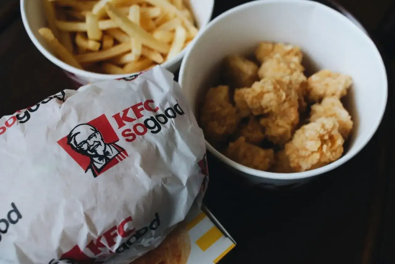 Co nie jest ostre w KFC? Sprawdź bezpieczne dania dla Ciebie