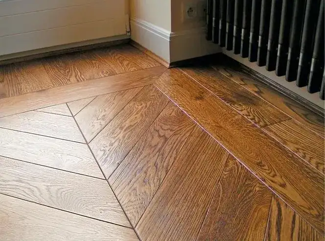 Jak zmienić kolor parkietu? Praktyczne porady na łatwą metamorfozę.