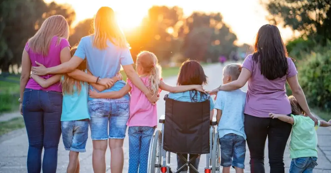 Ile zarabia opiekunka w przedszkolu? Sprawdź, co musisz wiedzieć