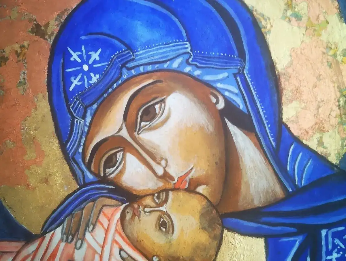 Ikona Matki Boskiej z Dzieciątkiem Jezus, w niebieskim welonie, na złotym tle.