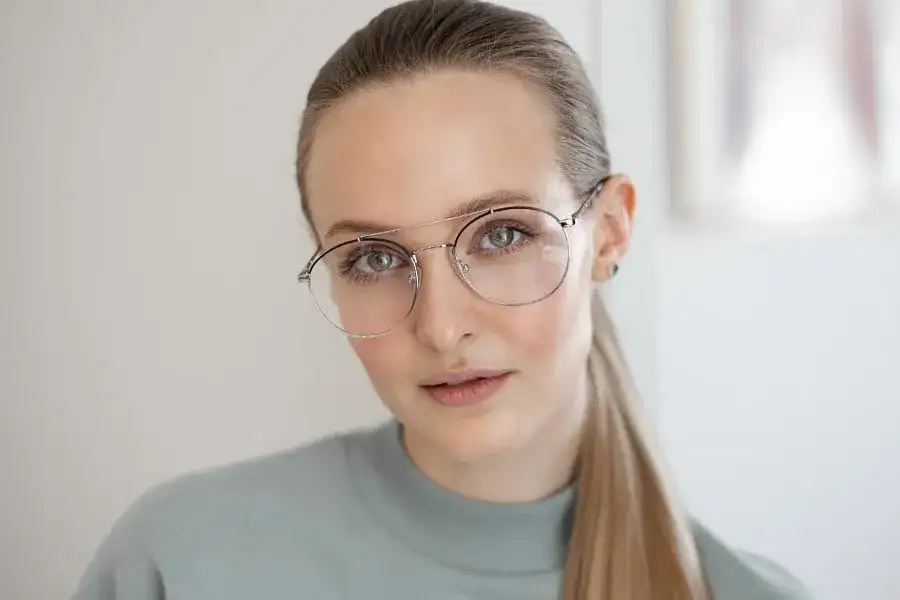 Czy można pomalować metalowe oprawki okularów? Sprawdź, jak to zrobić!