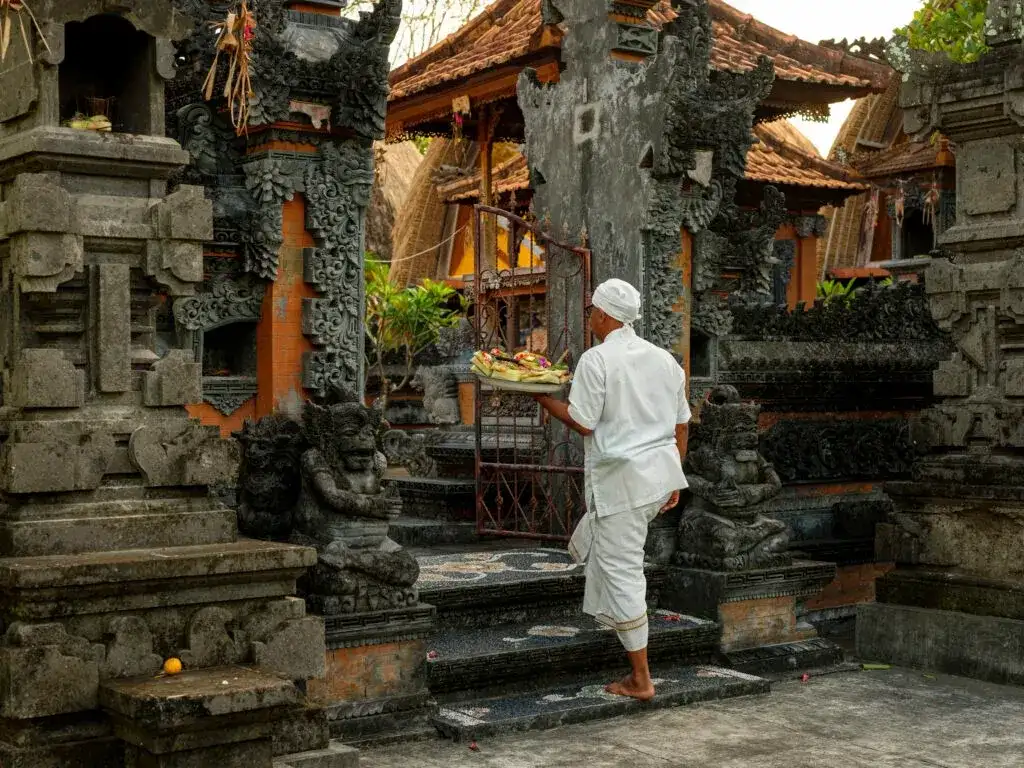 Najlepsze atrakcje na Bali: odkryj niezapomniane miejsca i doświadczenia