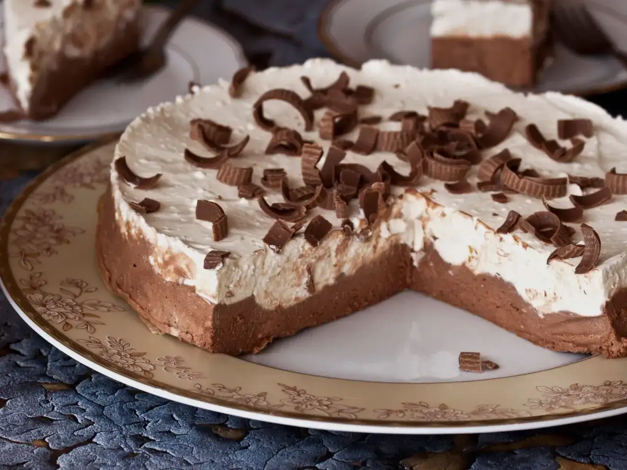 Prosty przepis na ciasto w tortownicy – uniknij błędów i zachwyć smakiem!