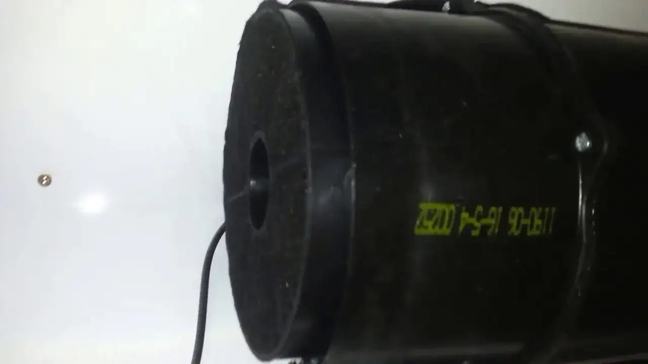 Jak łatwo zamontować filtr węglowy do okapu teleskopowego - prosty przewodnik krok po kroku