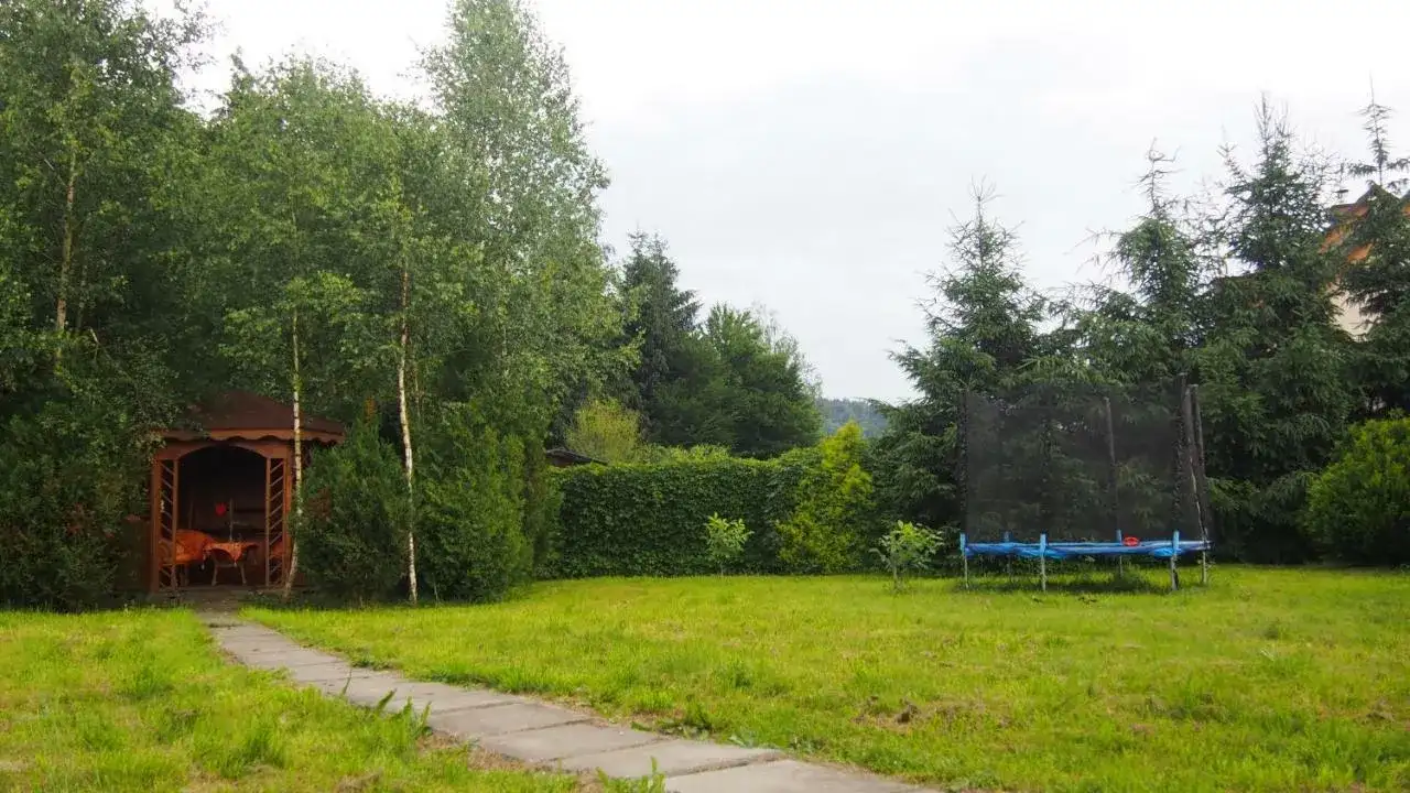 Bieszczadzki Dworek: idealne miejsce na wypoczynek w Ustrzykach Dolnych