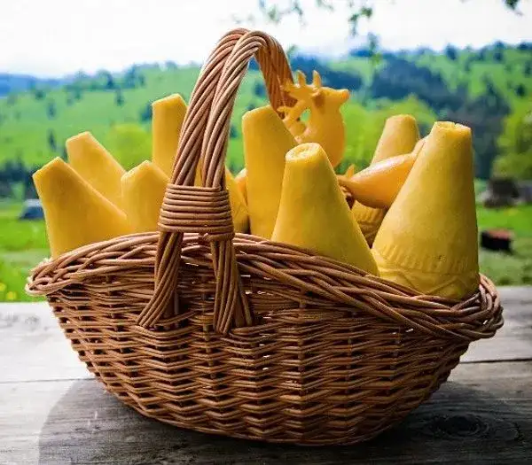 Bacówka Karpacz oscypki - tradycyjny smak, który musisz spróbować