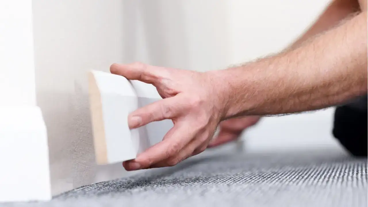 Jak kłaść listwy przypodłogowe? Poradnik krok po kroku