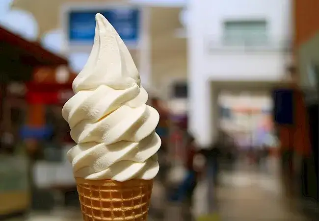 Ile kalorii mają lody włoskie? Sprawdź, co naprawdę zawierają