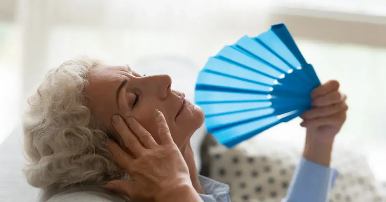 Odwodnienie objawy psychiczne: jak brak wody wpływa na zdrowie psychiczne