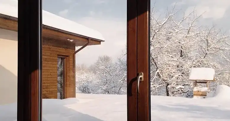 Jak zamknąć okno, gdy klamka nie działa - skuteczne sposoby rozwiązania problemu