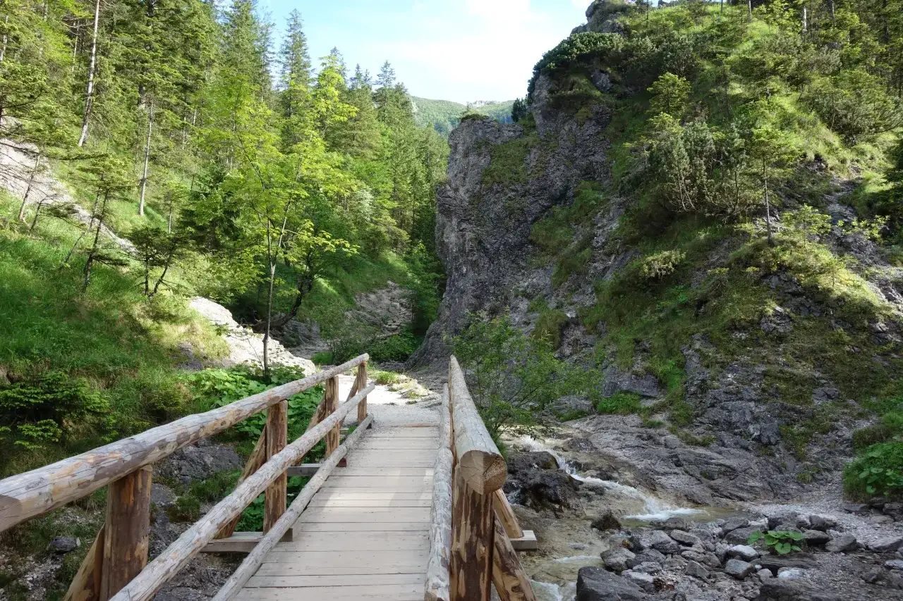 Szlaki w Tatrach: Od łatwych dolin po trudne granie wybierz swój!