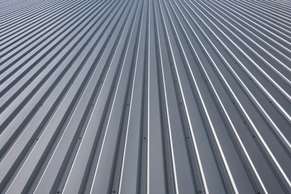 Blacha trapezowa T6 vs T14: jakie są różnice w właściwościach?