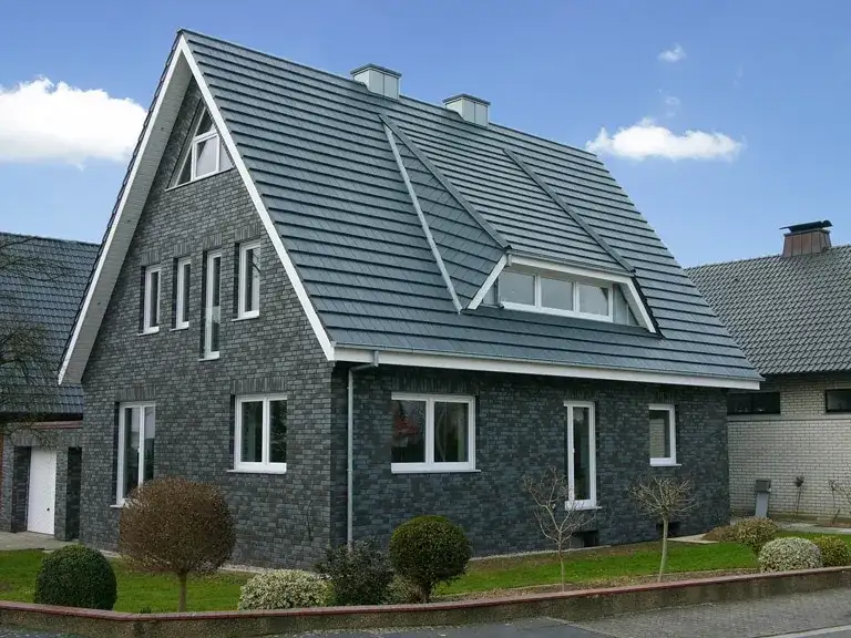 Dachówka Meyer Holsen Piano: eleganckie pokrycie dla nowoczesnych domów