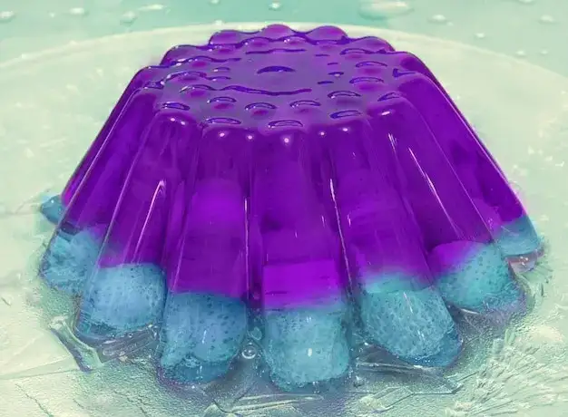 Jak przygotować fioletową galaretkę? Sprawdzony przepis krok po kroku